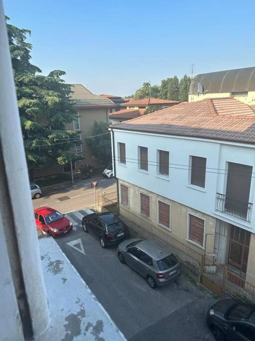 Appartamento Vicino Al Duomo Con Parcheggio Privato Πάδοβα Εξωτερικό φωτογραφία